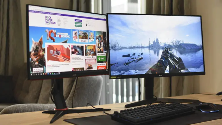 How to set up two monitors