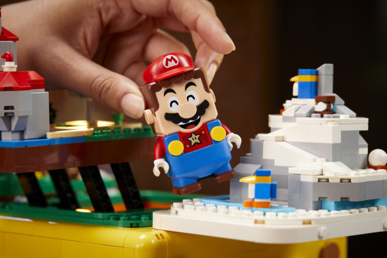 LEGO Group reveals new images of LEGO Super Mario 64 Block