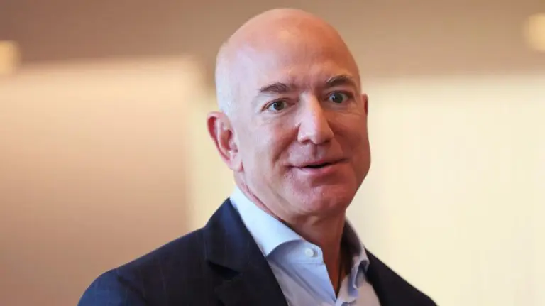 Jeff Bezos heralds New World’s success ‘after many failures and setbacks in gaming’