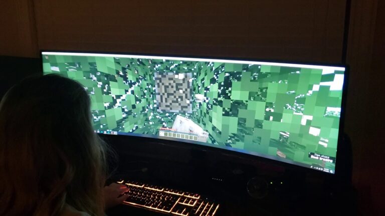 Top 10 Best Gaming Monitors for Minecraft 2024 – Review & Buying Guide